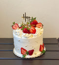 Vanilla Cake with Strawberry