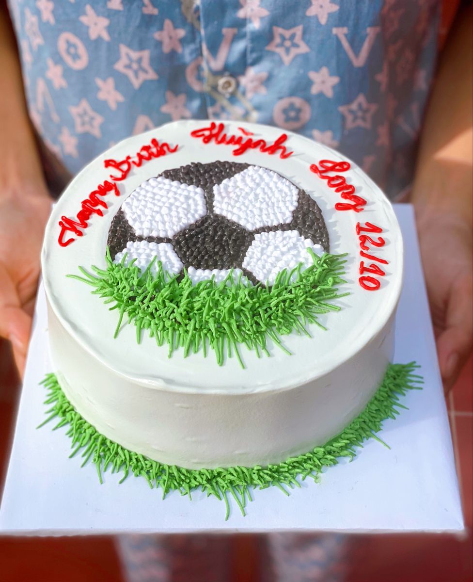 Football special cake